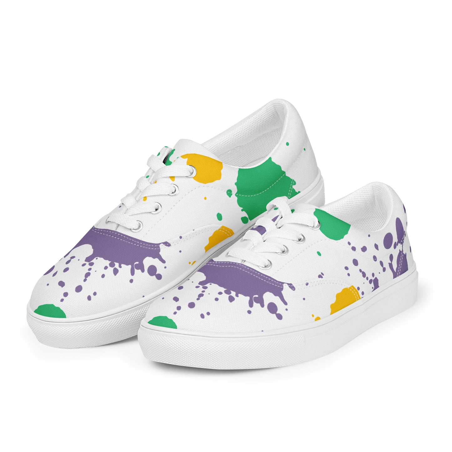 Women’s lace-up canvas shoes